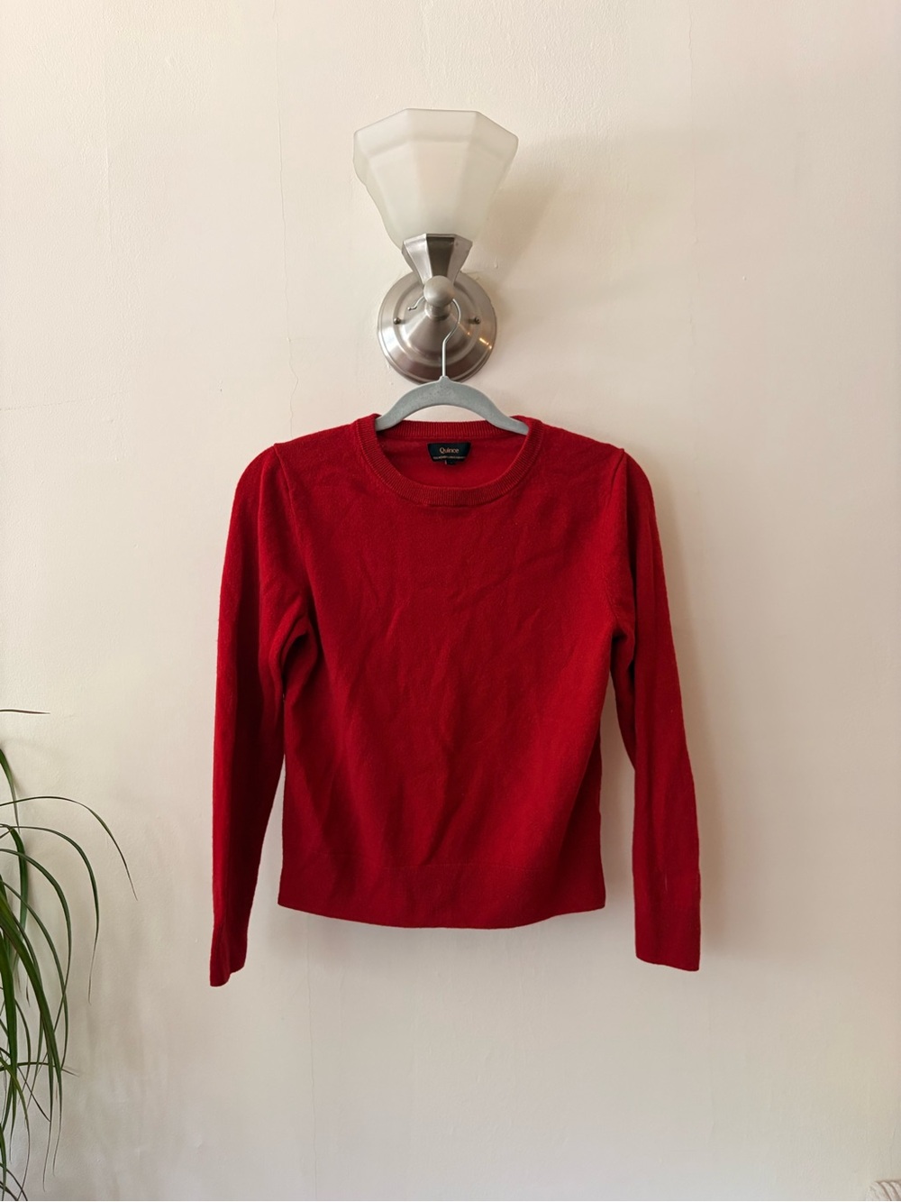 Quince Red 100% Cashmere Crewneck Sweater - Classic Knit